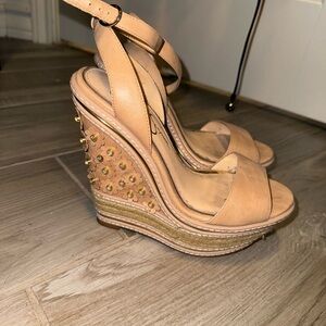 Stylish Tan Wedge Sandals